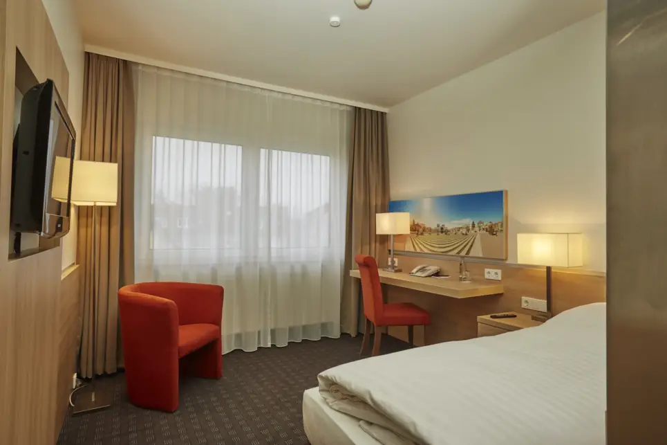 Modern Superior single room - H+ Hotel Darmstadt - Official website