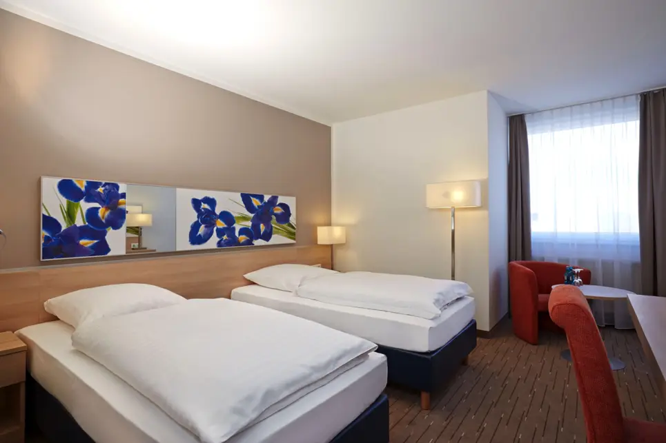 Comfort Twin room - H+ Hotel Wiesbaden Niedernhausen