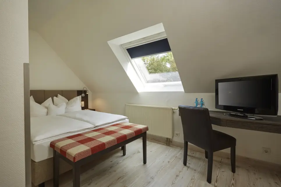 Modern Superior rooms at the H+ Hotel Nürnberg  - Official website