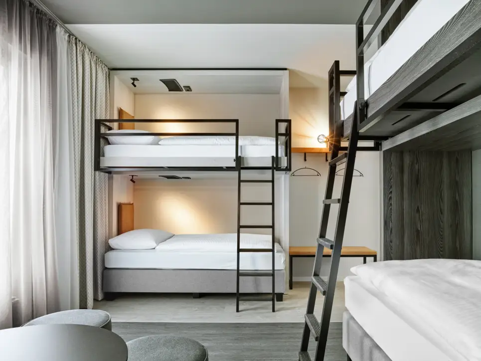 Quadruple room - H2 Hotel Saarbrücken - H-Hotels.com