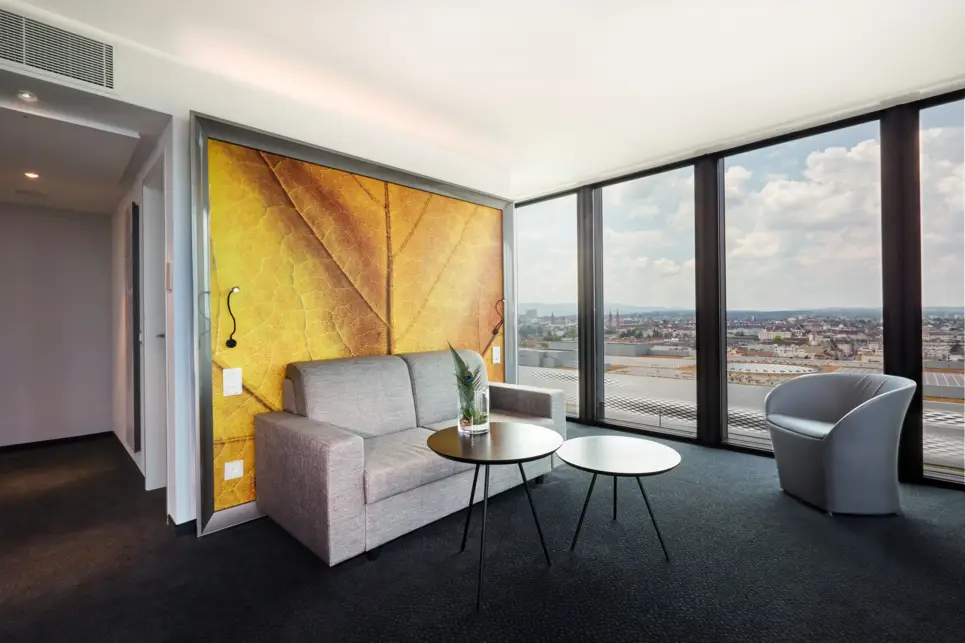 Spacious and modern suite at the Hyperion Hotel Basel - Official website